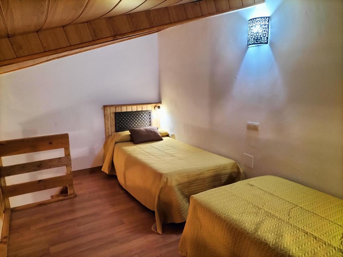 Albergue Don Camino Villalcazar de Sirga ภายนอก รูปภาพ